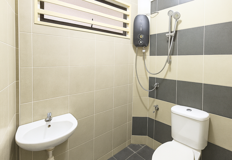 TAMAN BAYU INDERA, LUKUT