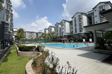 Subang Perdana Goodyear Court 10