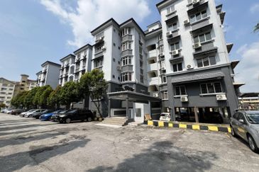 Subang Perdana Goodyear Court 10