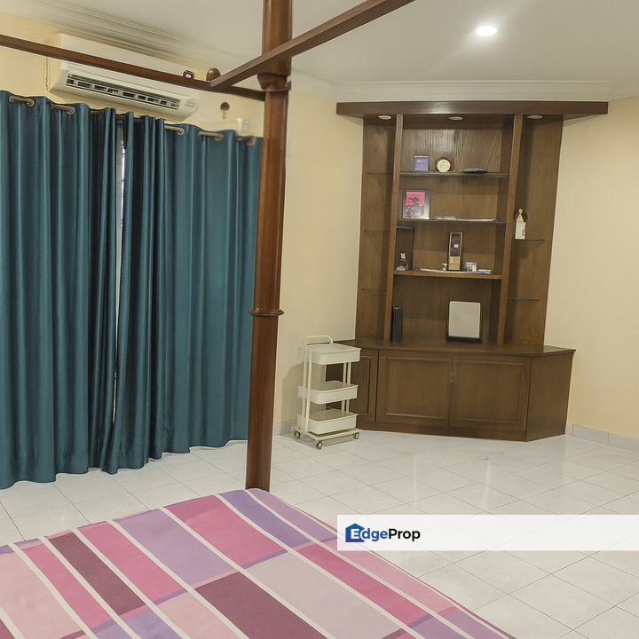 Taman Klang Ria 2 Sty House Kampung Jawa Freehold 4R3B Renovated For Sale, Selangor, Klang