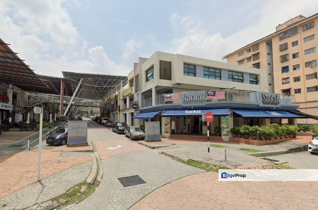 Putra Walk Pinggiran Putra Seri Kembangan Commercial 2 Sty Shoplot Non Bumi For Sale, Selangor, Seri Kembangan