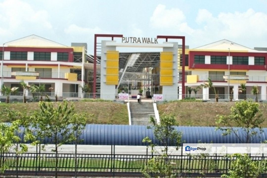 Putra Walk Pinggiran Putra Seri Kembangan Commercial 2 Sty Shoplot Non Bumi For Sale, Selangor, Seri Kembangan