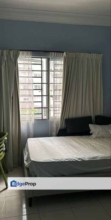 Koi Kinrara @ Bandar Puchong Jaya Fully Renovated Freehold Facing Pool For Sale, Selangor, Puchong