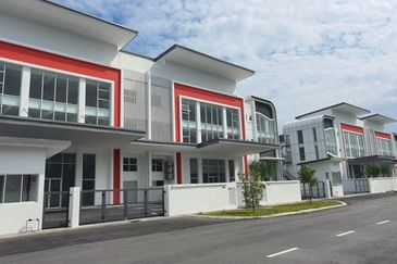 Suria Industrial Park (SIP)