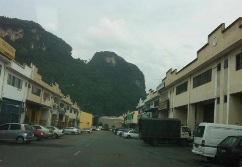 Taman Industri Bolton