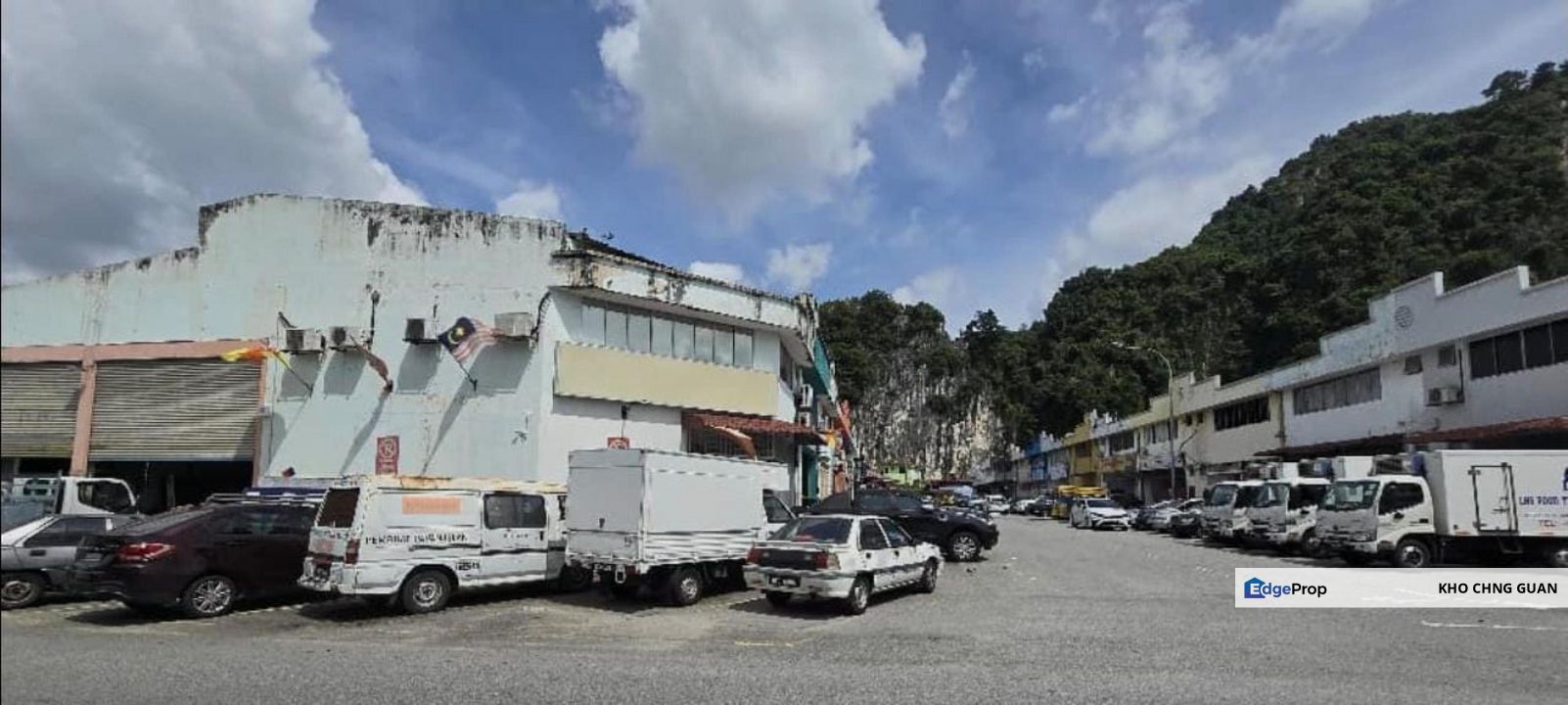 Taman Industri Bolton, Batu Caves, Selangor Freehold Warehouse Near MRR2, DUKE, LDP | Strategic KL Fringe, Selangor, Batu Caves 