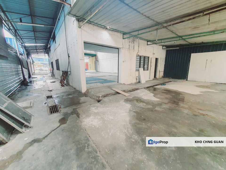 Taman Datuk Tamby Chik Karim Batu Berendam 1 Sty semi Factory affordable Own with 4000 sqft  , Melaka, Batu Berendam