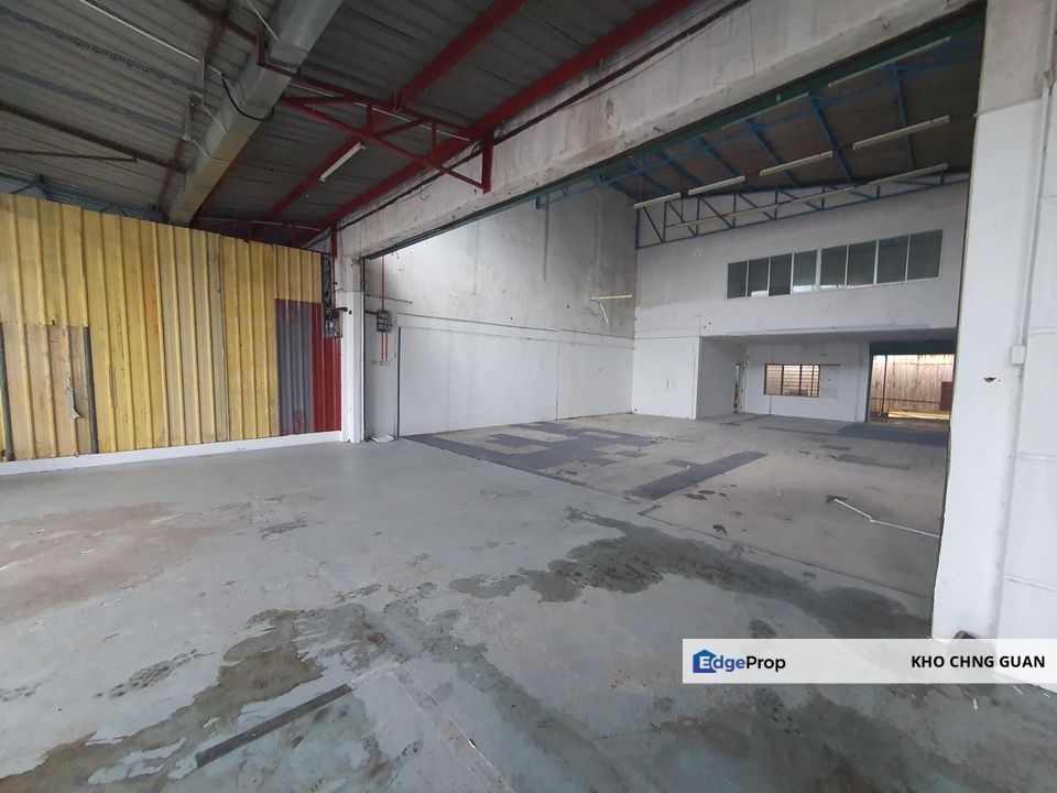 Taman Datuk Tamby Chik Karim Batu Berendam 1 Sty semi Factory affordable Own with 4000 sqft  , Melaka, Batu Berendam