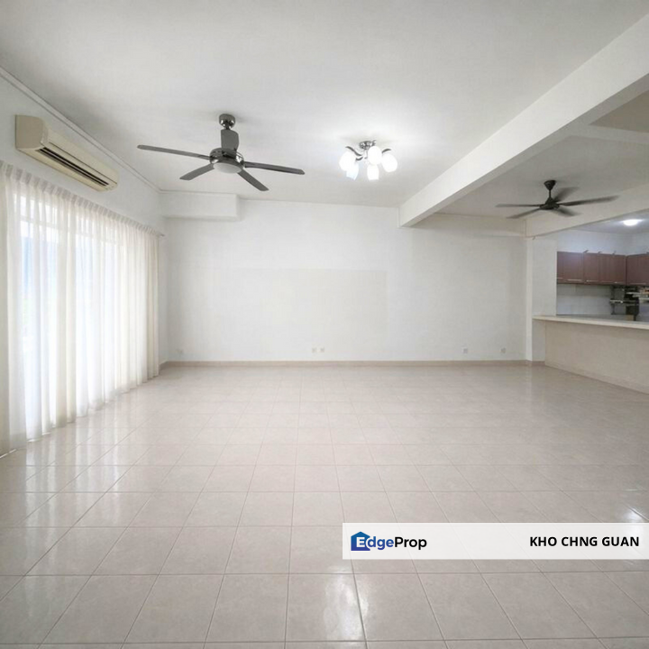 Taman Bukit Emas Seri Kembangan 2 Sty Freehold Fully Extended Renovated For Sale, Selangor, Kajang