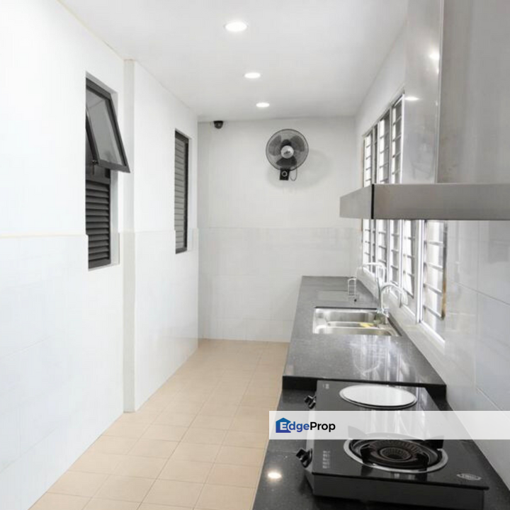 Taman Nukilan Alam Impian 2 Sty 5R5B Freehold Renovated Open Facing Fully Extended For Sale, Selangor, Shah Alam