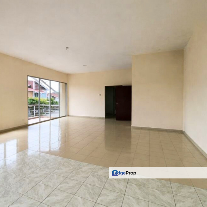 Taman Sri Kelanang Banting Bungalow 4000 Sqft 2 Sty Freehold 6 Room Gated Guarded For Sale, Selangor, Banting