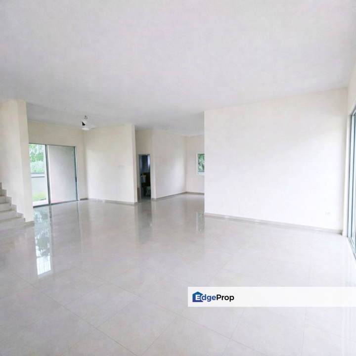 Taman Sri Kelanang Banting Bungalow 4000 Sqft 2 Sty Freehold 6 Room Gated Guarded For Sale, Selangor, Banting