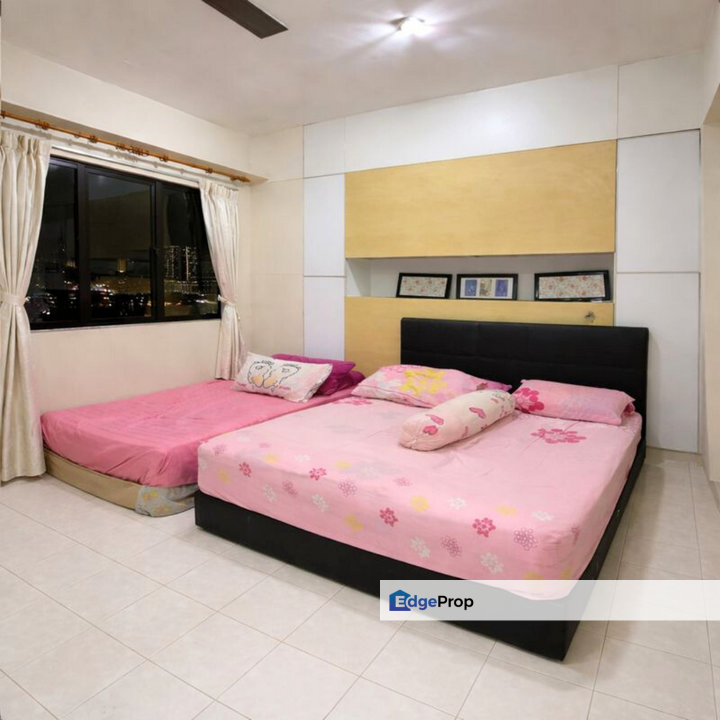Vista Komanwel A @ Bukit Jalil Fully Furnished Renovated 4R3B Freehold For Sale, Kuala Lumpur, Bukit Jalil