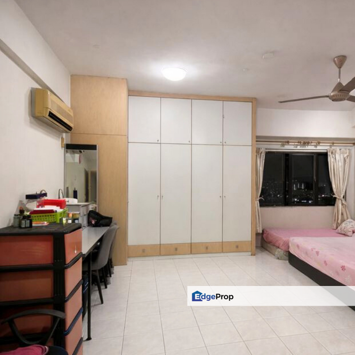 Vista Komanwel A @ Bukit Jalil Fully Furnished Renovated 4R3B Freehold For Sale, Kuala Lumpur, Bukit Jalil