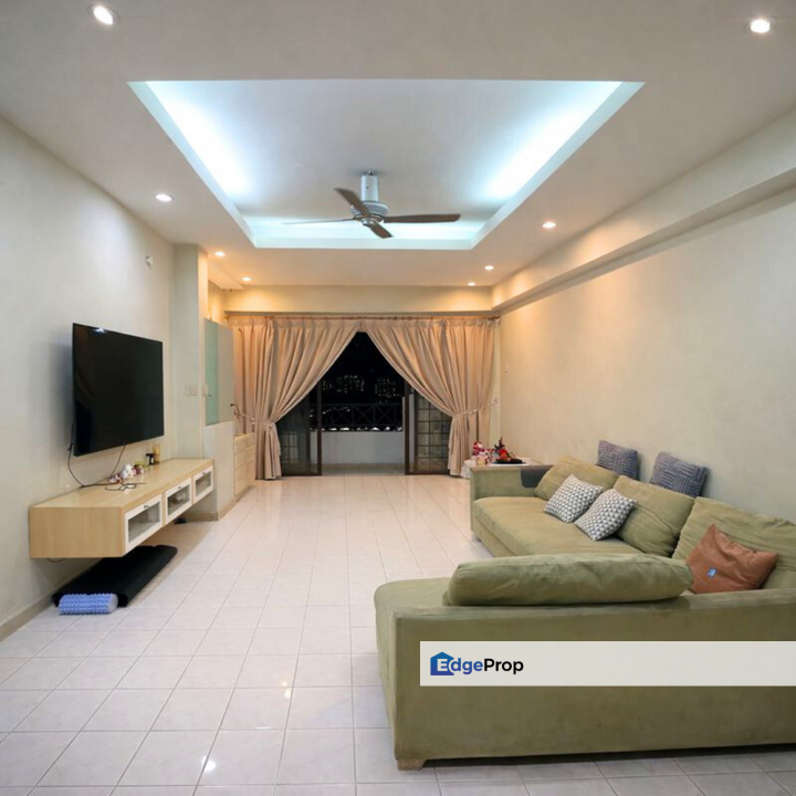 Vista Komanwel A @ Bukit Jalil Fully Furnished Renovated 4R3B Freehold For Sale, Kuala Lumpur, Bukit Jalil