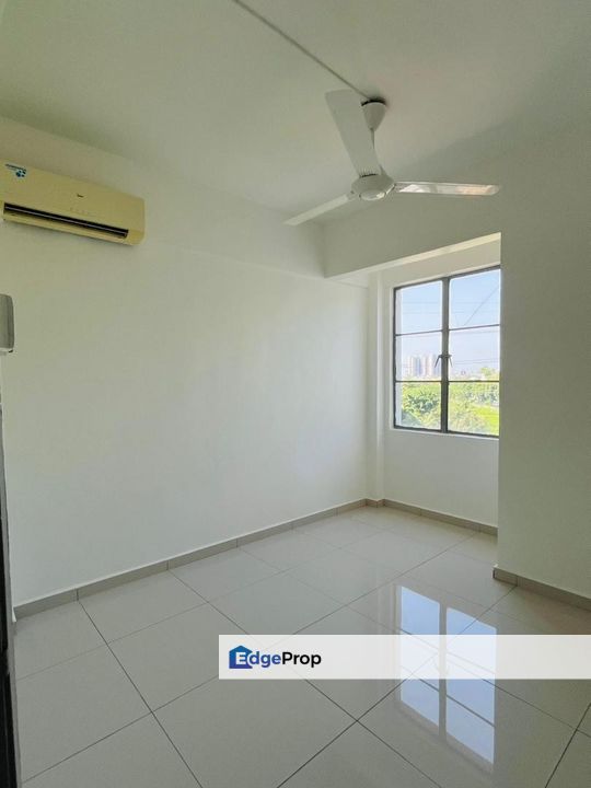 Subang Ville Aman Condo Sunway Subang Jaya End Unit Non Bumi Well Maintained Unit For Sale, Selangor, Bandar Sunway