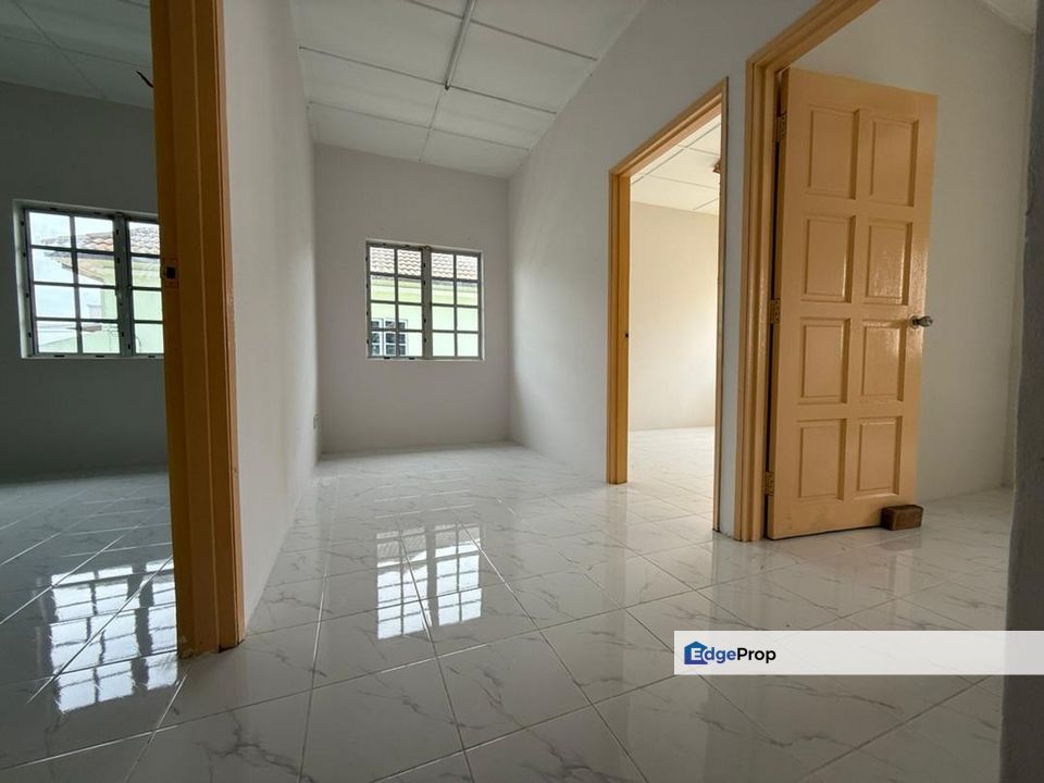 Puchong Utama N Lot Rare Double Storey Walk to School, Perfect Family Home in the Heart of Puchong!, Selangor, Puchong