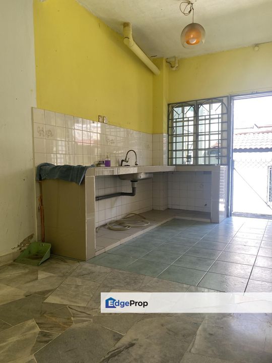 Taman Belatok @ Puchong Jaya 2 Sty Freehold Below MV Good Location For Sale, Selangor, Puchong
