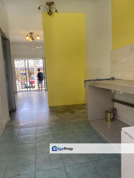Taman Belatok @ Puchong Jaya 2 Sty Freehold Below MV Good Location For Sale, Selangor, Puchong