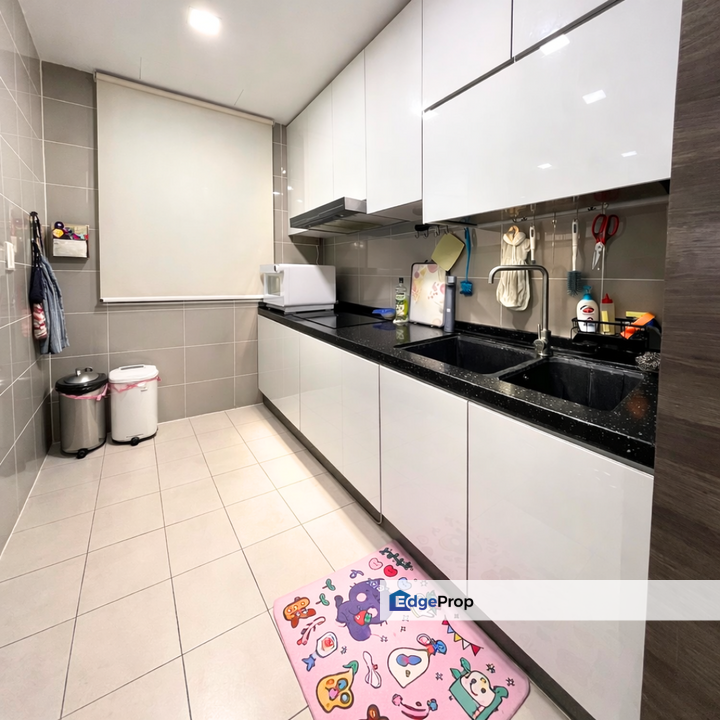 Aston Kiara 3 @ Mont Kiara Freehold Prime Lift Access 4R3B Fully Furnished Renovated For Sale, Kuala Lumpur, Mont Kiara