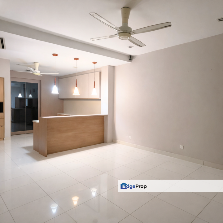 Taman Puchong Utama 2 Sty 22 x 75 Freehold 4Room Reno Extended Open Facing For Sale, Selangor, Puchong