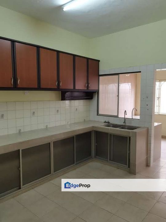 Jalan Merak @ Bandar Puchong Jaya 2 Sty Freehold Fully Extended 4R3B Wet & Dry Kitchen For Sale, Selangor, Puchong
