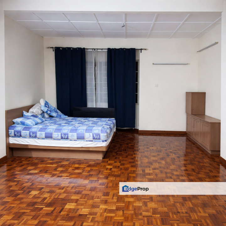 BK2 Bandar Kinrara Puchong 2 Sty Freehold Fully Extended Walk Distance to LRT BK5 Well Kept For Sale, Selangor, Bandar Kinrara Puchong