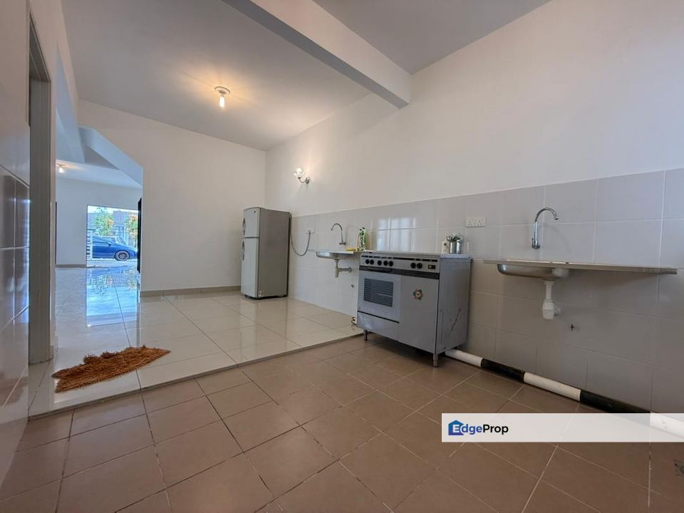 Abadi Height @ Puchong South 4R3B Gated & Guarded Ready To Move In For Rent, Selangor, Puchong South