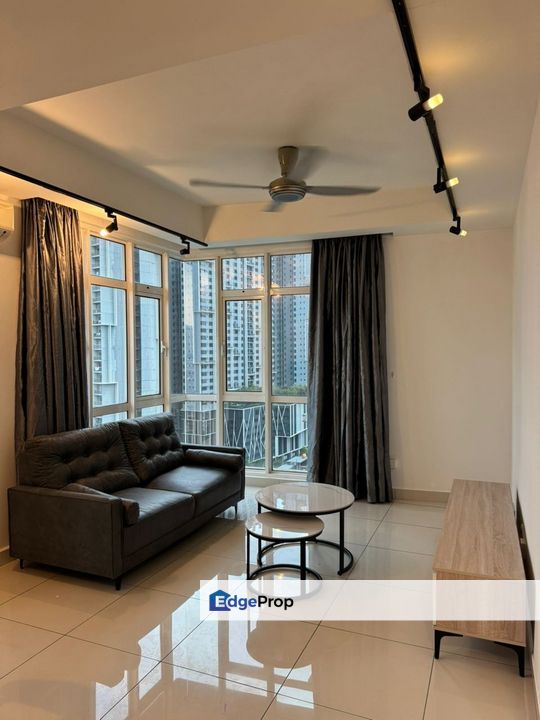 Central Residence Sg Besi KL Fully Furnished 2CP Renovated Kitchen Cabinet Built in Wardrobe For Sale, Kuala Lumpur, Salak Selatan