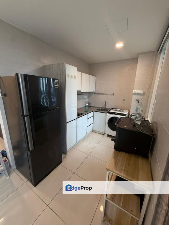 Central Residence Sg Besi KL Fully Furnished 2CP Renovated Kitchen Cabinet Built in Wardrobe For Sale, Kuala Lumpur, Salak Selatan