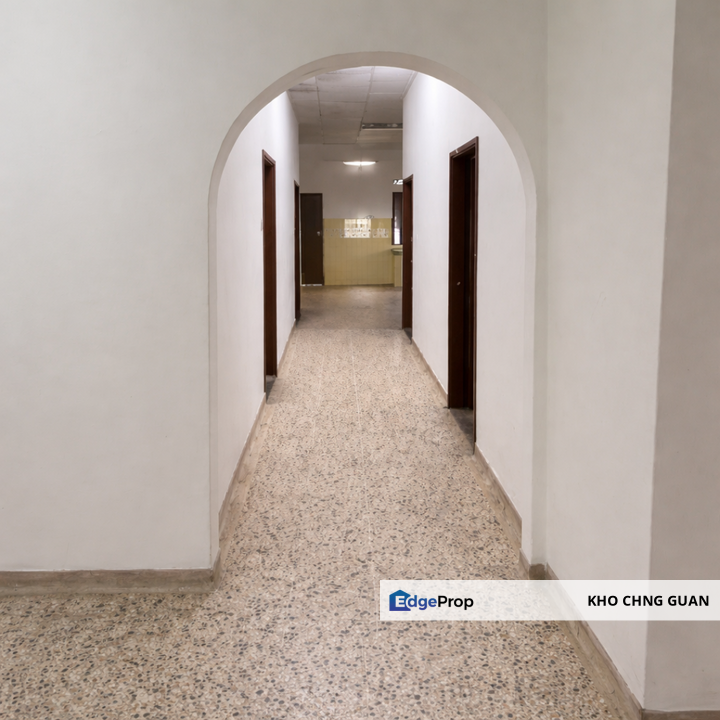 Taman Serdang Utama Seri Kembangan Freehold Bungalow With Spacious Land 4724Sqft, Selangor, Seri Kembangan