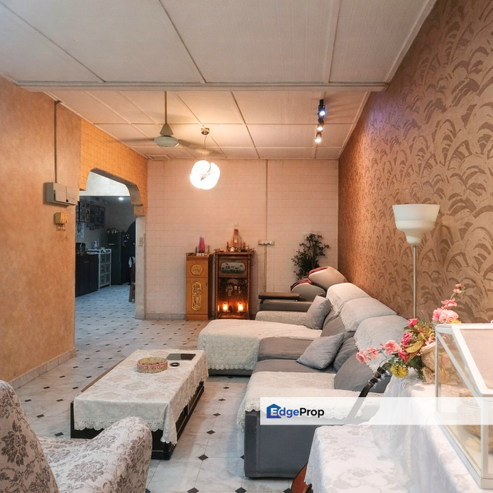 Taman Bukit Kuchai Puchong Non Bumi Fully Extended 20 x 80 Renovated For Sale, Selangor, Bandar Kinrara Puchong