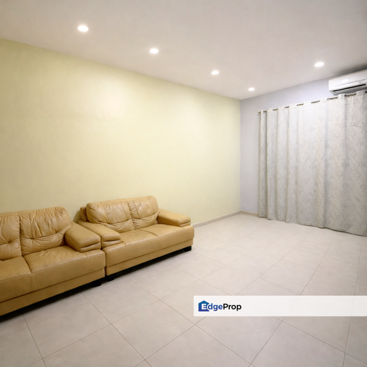 Puchong Utama PU8 Double Sty 4R3B Freehold Well Maintained Unit For Sale, Selangor, Puchong