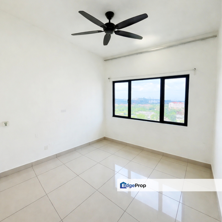 Residensi Zamrud Kajang 2 Freehold 2 Carpark Well Maintained Unit For Sale, Selangor, Kajang