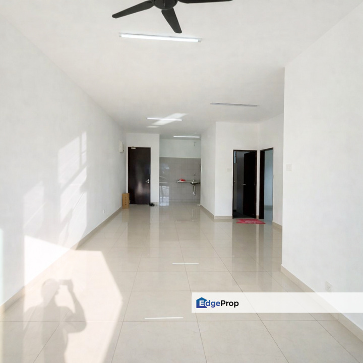Residensi Zamrud Kajang 2 Freehold 2 Carpark Well Maintained Unit For Sale, Selangor, Kajang