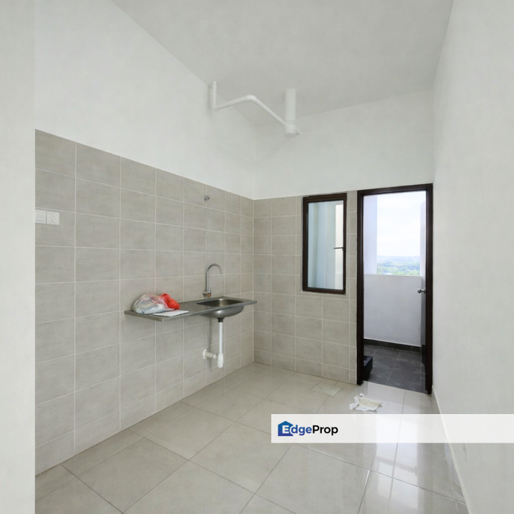 Residensi Zamrud Kajang 2 Freehold 2 Carpark Well Maintained Unit For Sale, Selangor, Kajang