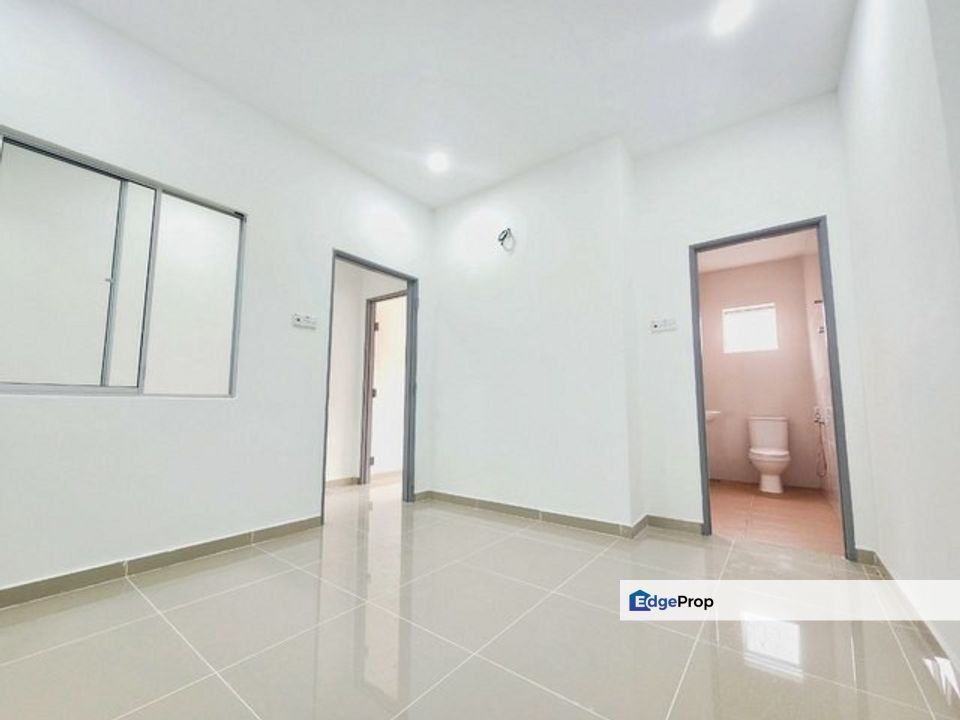 Taman Sungai Jelok Kajang For Sale FULLY RENOVATED MOVE IN CONDITION, Selangor, Kajang
