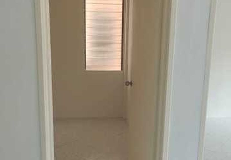 Pangsapuri Putra Impian, Taman Pinggiran Putra