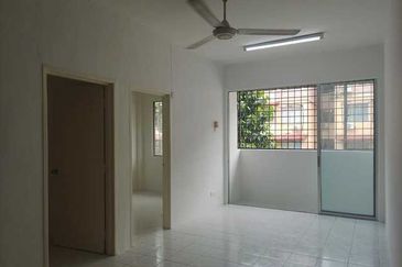 Pangsapuri Putra Impian, Taman Pinggiran Putra