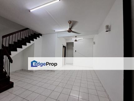 Jalan Puchong Utama 6 PU6 For Sale FREEHOLD KITCHEN EXTENDED, Selangor, Puchong