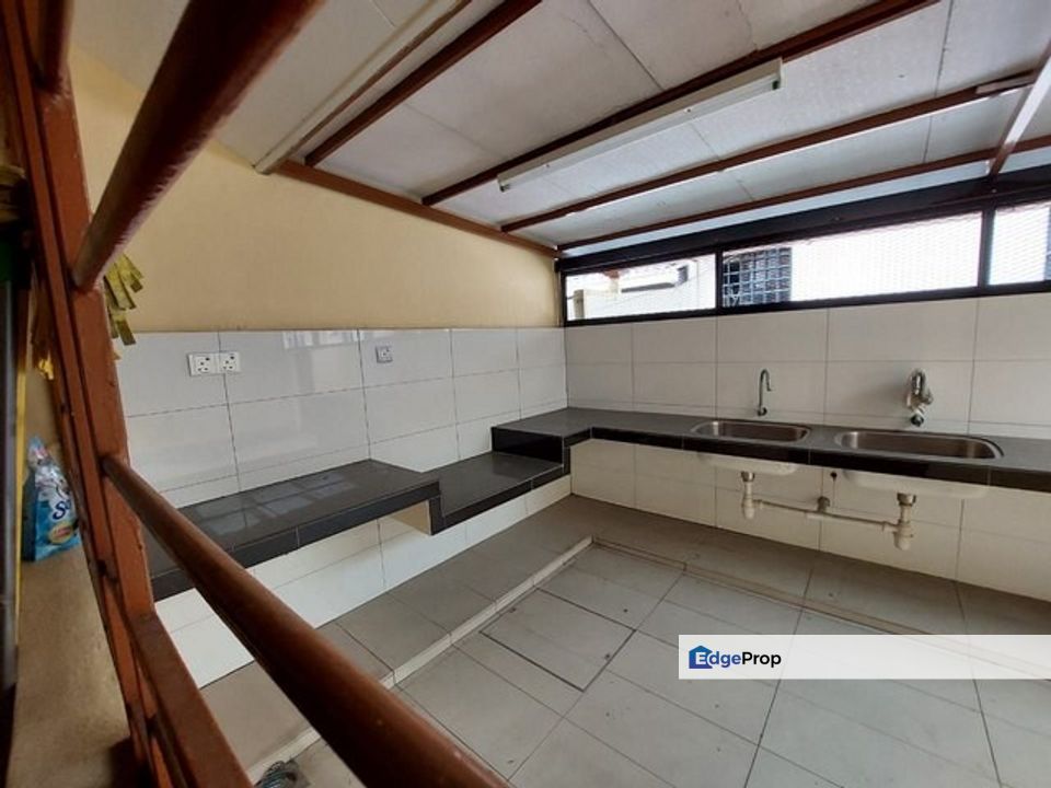 Bandar Kinrara Puchong For Sale RENOVATED GATED & GUARDED, Selangor, Bandar Kinrara Puchong