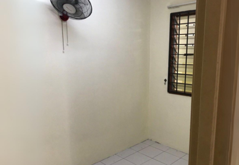 Alam Idaman, Taman Tasik Puchong