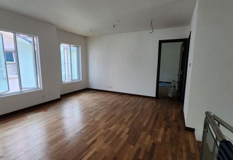 Villa Heights @ Equine Park