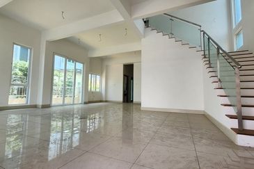 Villa Heights @ Equine Park