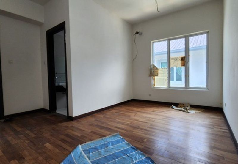 Villa Heights @ Equine Park