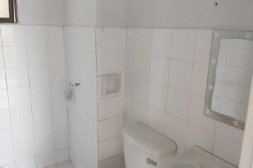 Vista Millennium Condominiums