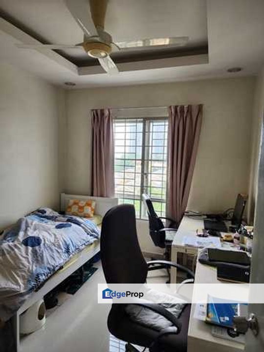 D'Kiara Apartment Puchong For Sale Kitchen Cabinet Well Maintain Unit, Selangor, Puchong