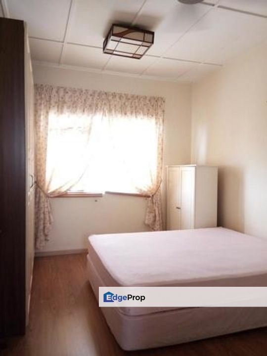 Sri Penaga Apartment For Sale Puchong Fully Furnished FREEHOLD, Selangor, Puchong