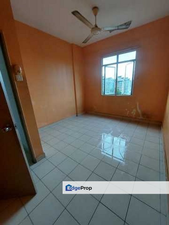 Pangsapuri Subang Suria, , 