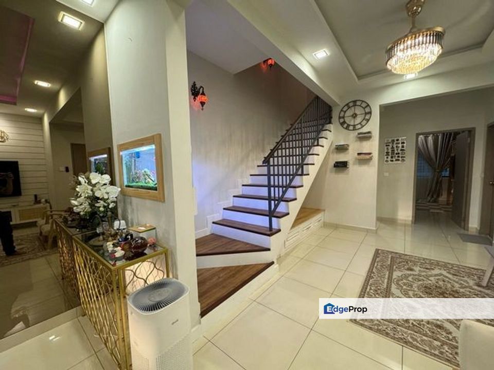 Elegan Townhouse, Taman Putra Perdana For Sale Puchong WELL MAINTAINED UNIT KITCHEN CABINET, Selangor, Puchong